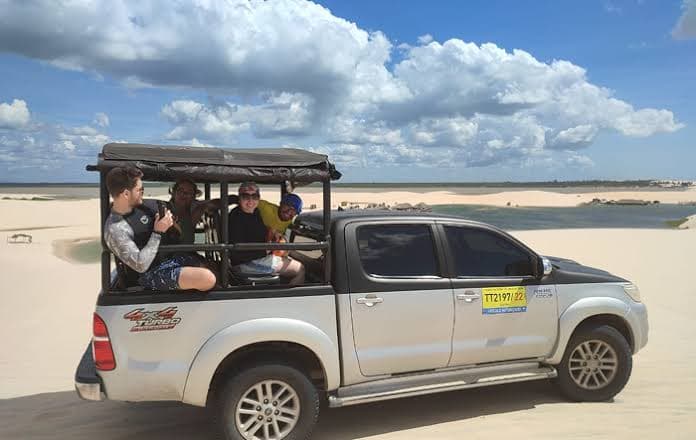 Passeio Litoral Oeste: Tatajuba em Jardineira 4x4